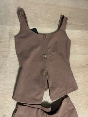 Sleek Mauve-Brown Button Front Tank